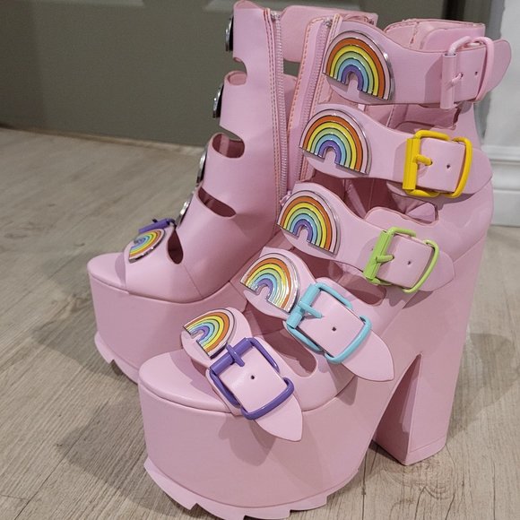 YRU Pastel Dreamscape Rainbow Platform Boots - Picture 2 of 3